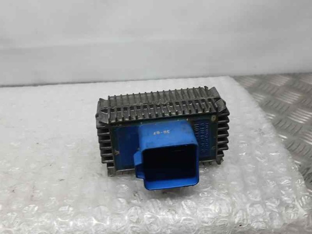 Przekaźnik świec żarowych 55353011 OPEL