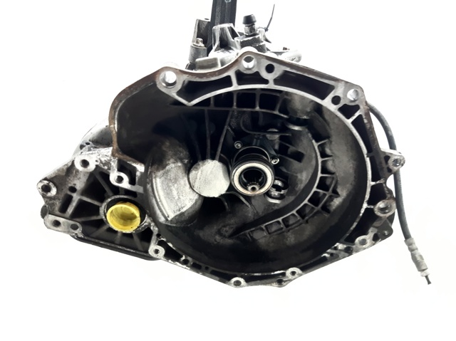Mechaniczna skrzynia biegów w komplecie 55355489 OPEL