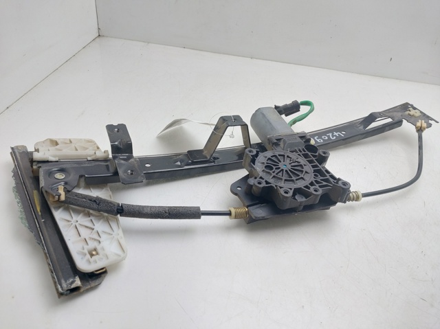 Mechanizm podnoszenia szyby drzwi przednich prawych 55363286AD CHRYSLER