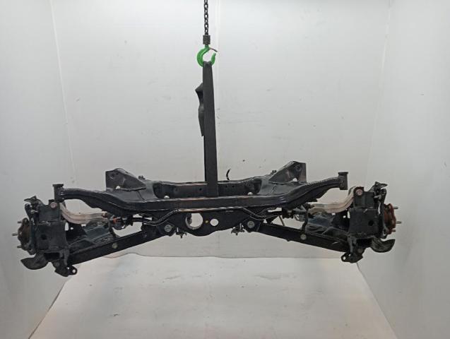 Korpus osi tylnej 554011YA0D NISSAN