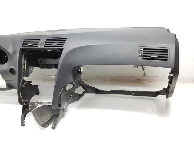 Panel kabiny przedni "torpedo" 5540130730C0 Toyota/Lexus