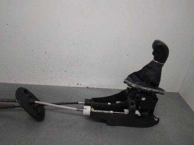 Mechanizm zmiany biegów (cięgno) 55489542 OPEL