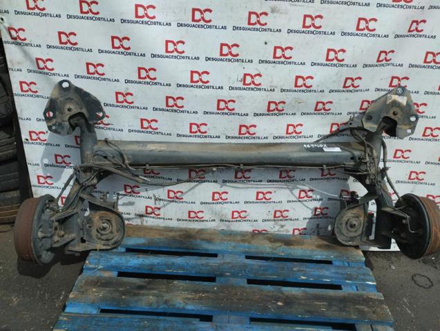 Korpus osi tylnej 555113267R RENAULT