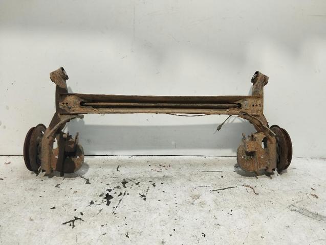 Korpus osi tylnej 555113267R RENAULT