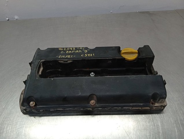 Pokrywa zaworowa 55556284 OPEL