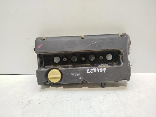 Pokrywa zaworowa 55556284 OPEL