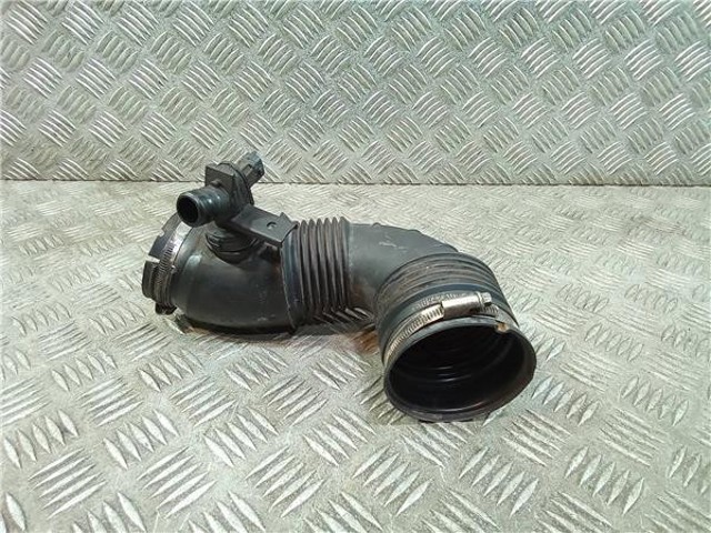 Króciec powietrza, przepływomierz 55561787 OPEL