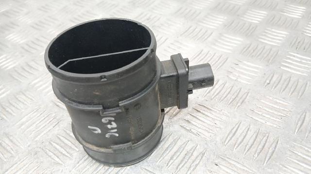 Czujnik przepływu powietrza, przepływomierz powietrza M.A.F. 55561912 OPEL