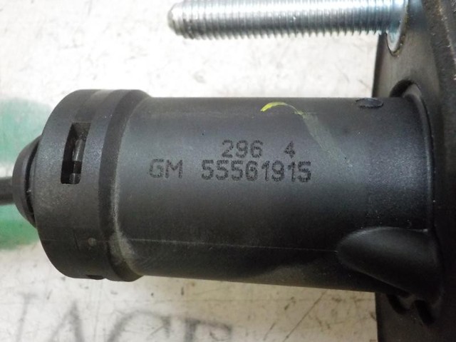 Cylinder sprzęgła główny 55561915 OPEL
