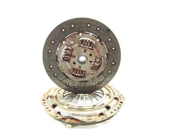 Docisk sprzęgła 55562026 OPEL