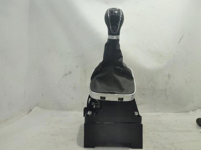Mechanizm zmiany biegów (cięgno) 55563829 OPEL