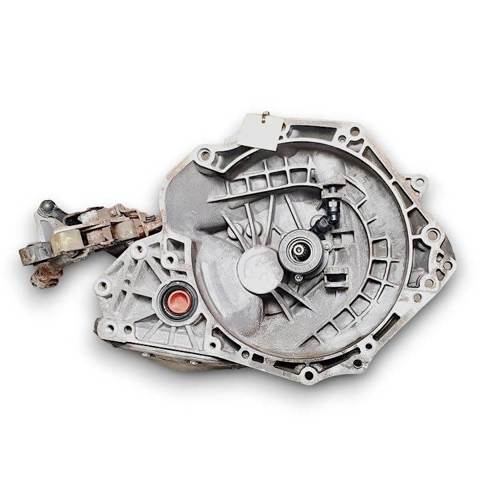 Mechaniczna skrzynia biegów w komplecie 55565177 OPEL
