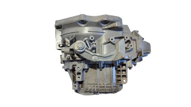 Mechaniczna skrzynia biegów w komplecie Opel Astra 35