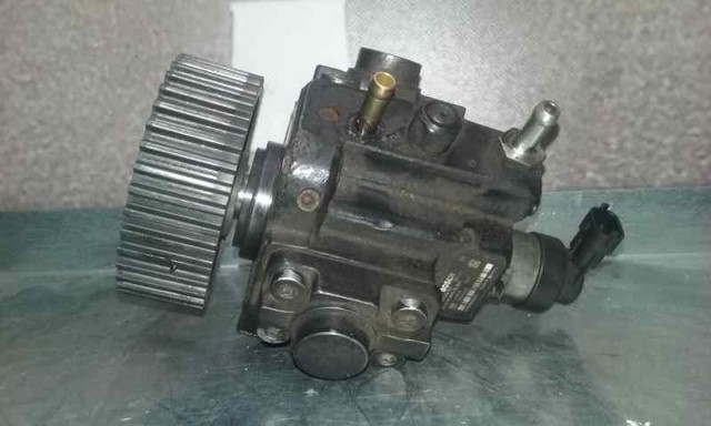 Pompa wtryskowa wysokiego ciśnienia 55571005 OPEL