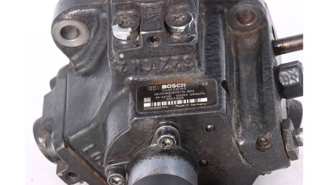 Pompa wtryskowa wysokiego ciśnienia 55571005 OPEL