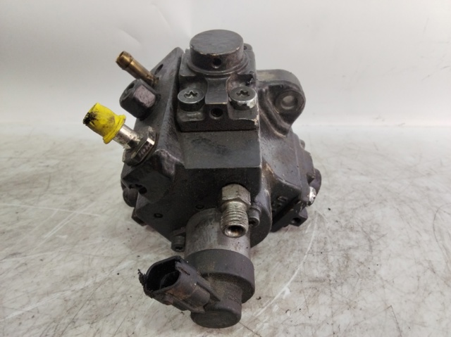 Pompa wtryskowa wysokiego ciśnienia 55571005 OPEL