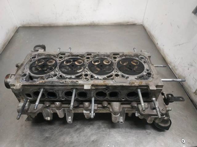 Głowica cylindrów 55571949 OPEL
