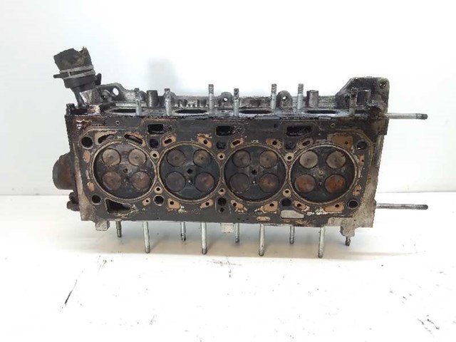 Głowica cylindrów 55571949 OPEL