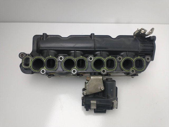 Kolektor ssący 55571993 OPEL