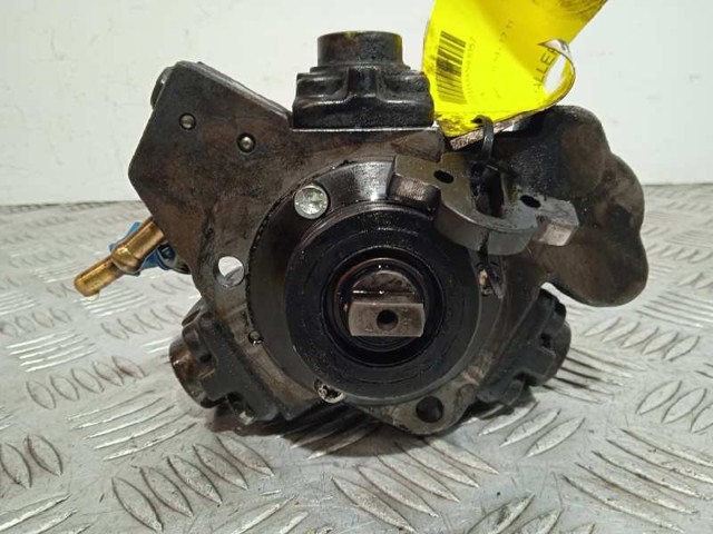Pompa wtryskowa wysokiego ciśnienia 55572537 OPEL