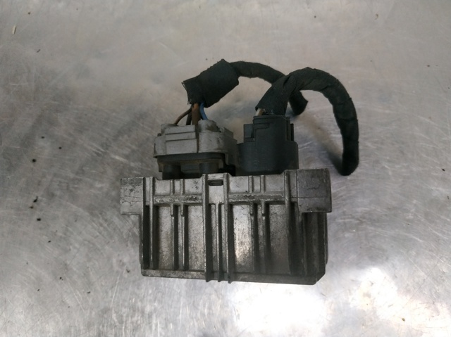 Przekaźnik świec żarowych 55574293 OPEL