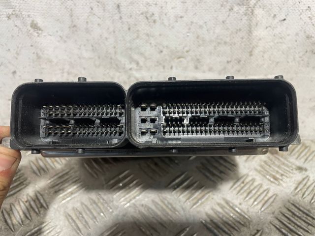 Sterownik silnika 55576906 OPEL