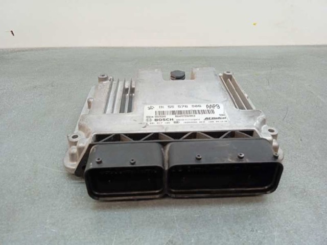 Sterownik silnika 55576906 OPEL