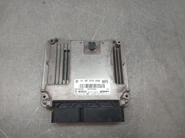Sterownik silnika 55576906 OPEL