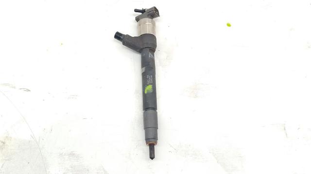 Wtryskiwacz paliwa 55578075 OPEL