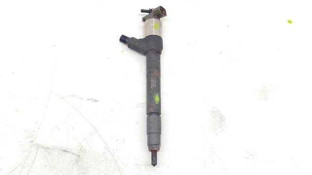 Wtryskiwacz paliwa 55578075 OPEL