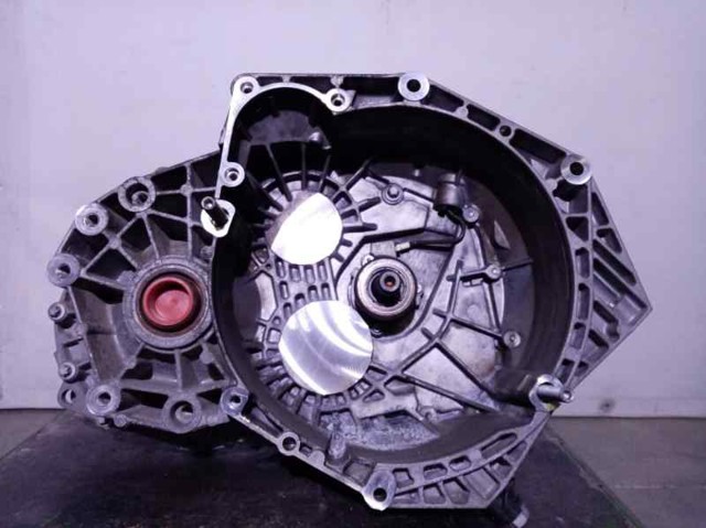 Mechaniczna skrzynia biegów w komplecie 55593607 OPEL