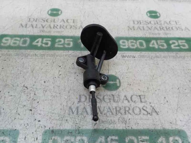 Cylinder sprzęgła główny 55594516 OPEL