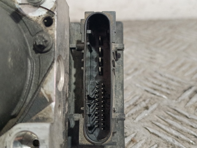 Sterownik ABS  hydrauliczny 55700423 FIAT