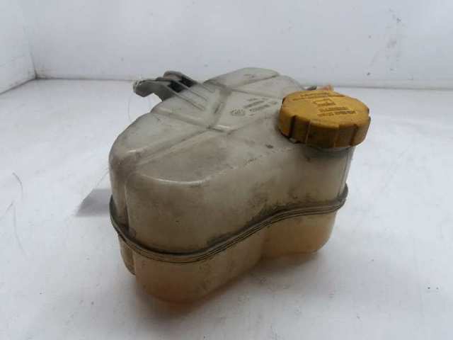 Zbiorniczek wyrównawczy układu chłodzenia 55702165 OPEL