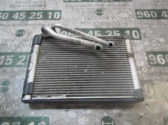 Parownik klimatyzacji 55702465 OPEL