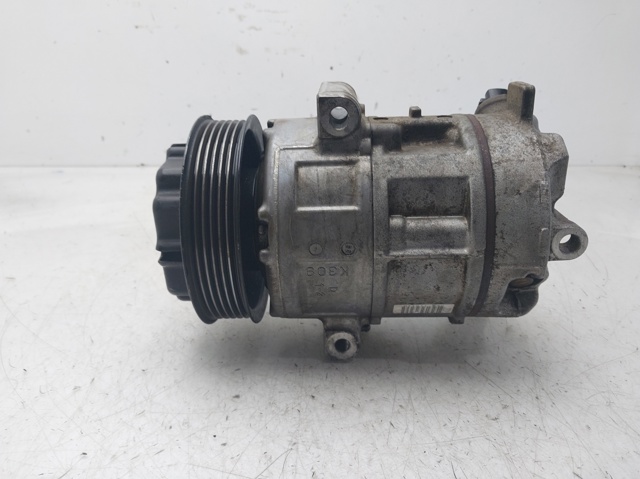 Sprężarka klimatyzacji 55703721 OPEL