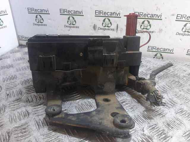 Przekaźnik sterownika wycieraczek Volkswagen Touareg 1 7LA, 7L6, 7L7