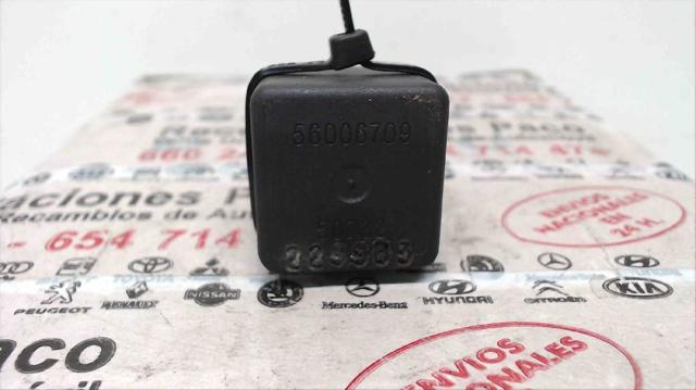 Przekaźnik sterownika wycieraczek Volkswagen Touareg 1 7LA, 7L6, 7L7