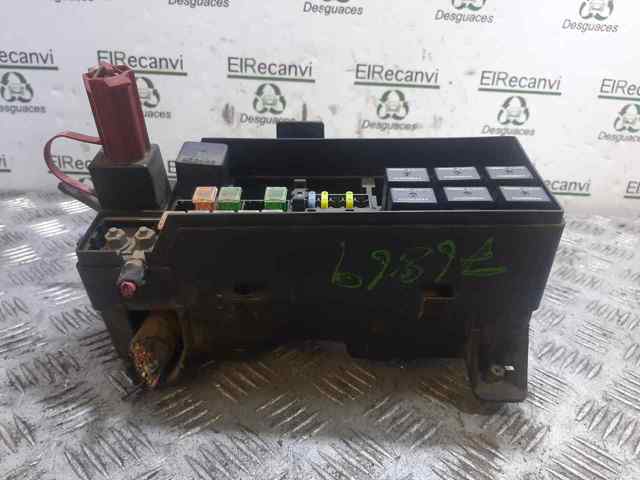 Przekaźnik sterownika wycieraczek Volkswagen Touareg 1 7LA, 7L6, 7L7