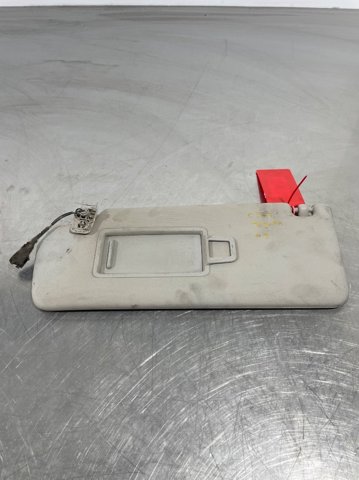 560857561B VAG