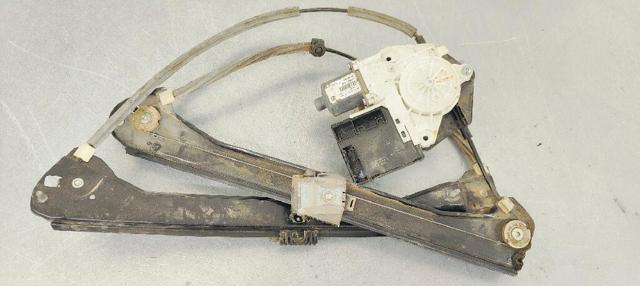 Mechanizm podnoszenia szyby drzwi przednich lewych 561837461A VAG