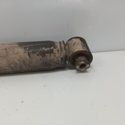 562100018R Renault (RVI)