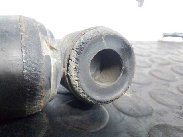 Amortyzator tylny Toyota Hiace 2 H5