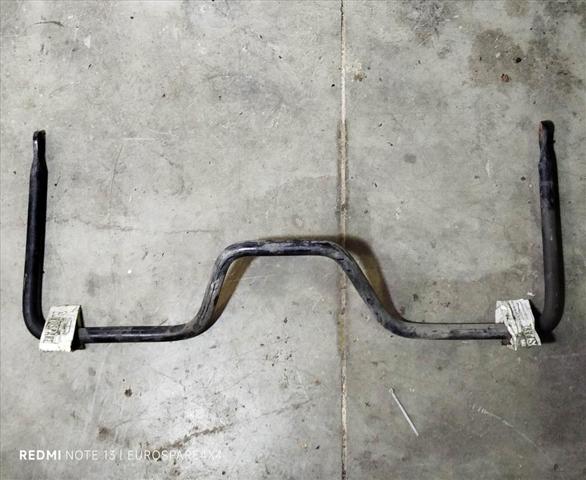 Stabilizator tylny do Nissan Terrano WD21