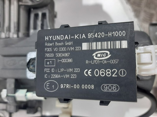 Kolumna (wał) kierownicza (kierownicy) Hyundai Santa Fe 2 CM