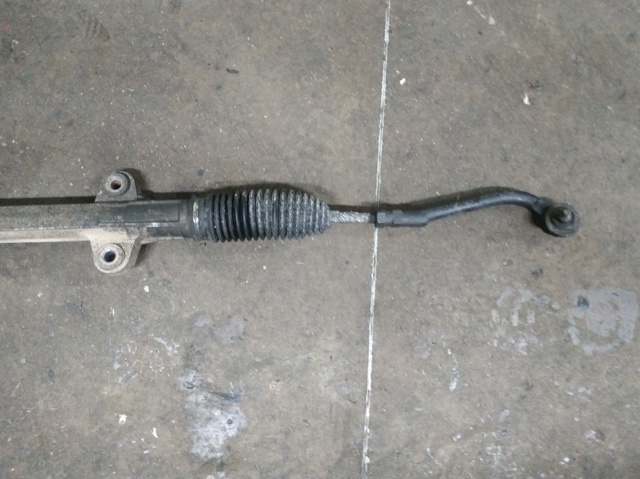 Listwa kierownicza (maglownica) 565002L201 HYUNDAI
