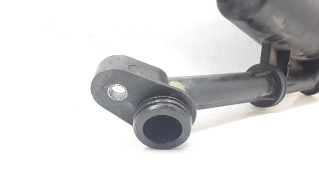 Separator oleju układu wentylacji kadłuda (bloku silnika)  565581915 OPEL