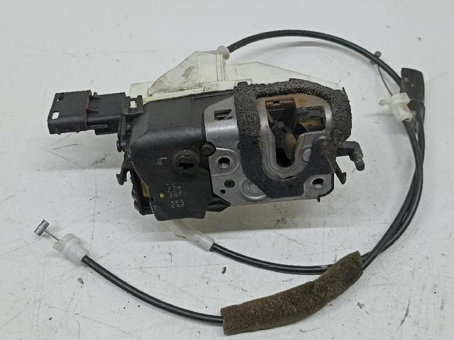 Zamek drzwi przednich prawych 567147 PEUGEOT