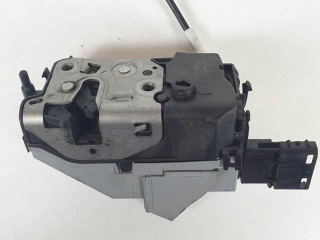 Zamek drzwi tylnych prawych 567164 PEUGEOT