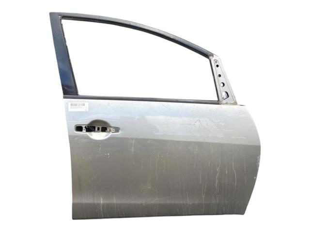  Mitsubishi Grandis  (2004-2010)